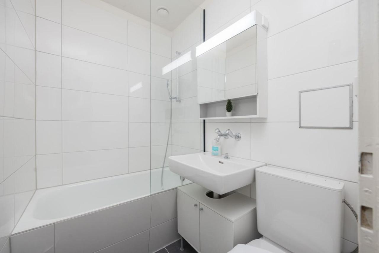 Urban Oasis With Queen Bed And View Be-49 Цюрих Екстериор снимка